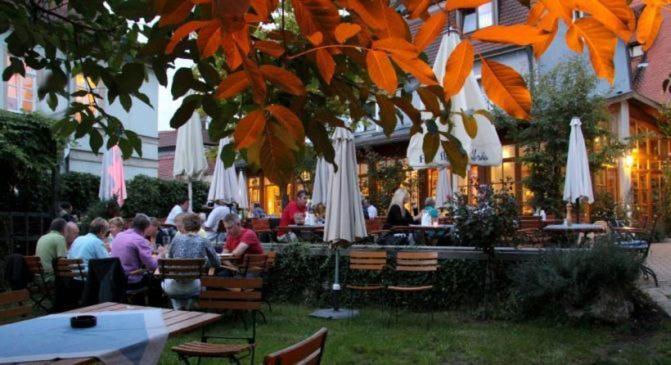 Karpfenhotel & Herrenhaus Im Gasthaus Sindel-Buckel Feuchtwangen Exteriör bild